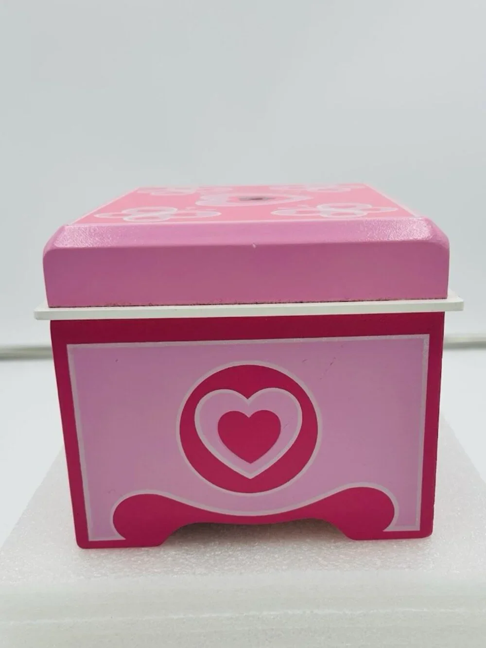 Melissa and Doug Jewelry Box Container Small Pink Felt Lined 6.5 x 5.5 x 4.5